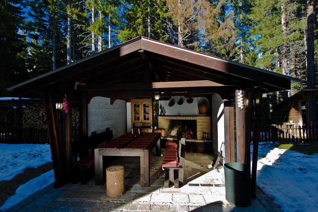 Monastery 2 Aparthotel Pamporovo Eksteriør billede